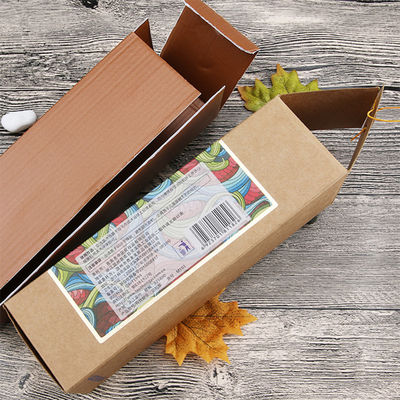 マットな表面の紙箱のプレゼントパッケージにカスタムロゴを印刷することで,目安とパッケージの魅力が向上します.