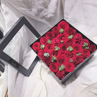 本物の保存されたローズ硬紙 ギフトボックス 円形と四角形の花箱 リボン付き